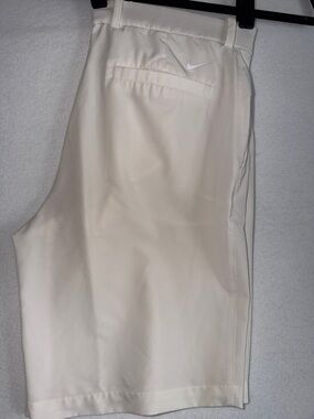 Nike Men's Golf Chinos with Swoosh
